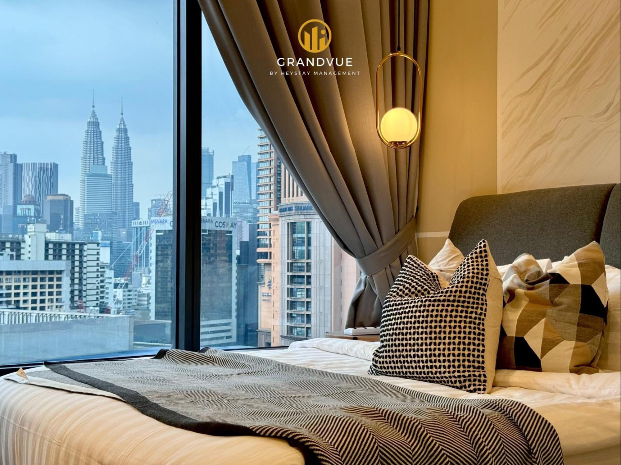 Lucentia Bukitbintang Klccview Infinitypool Pangsapuri Kuala Lumpur