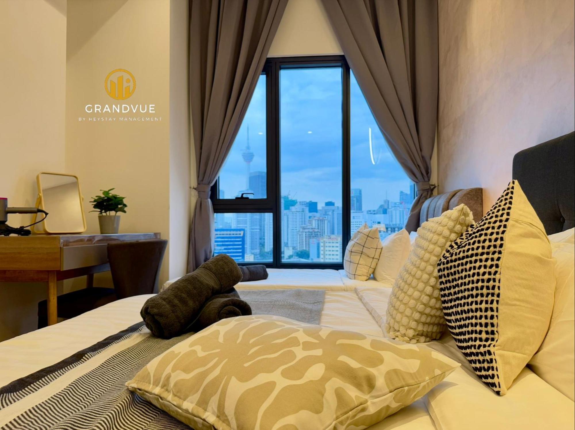 Lucentia Bukitbintang Klccview Infinitypool Pangsapuri Kuala Lumpur