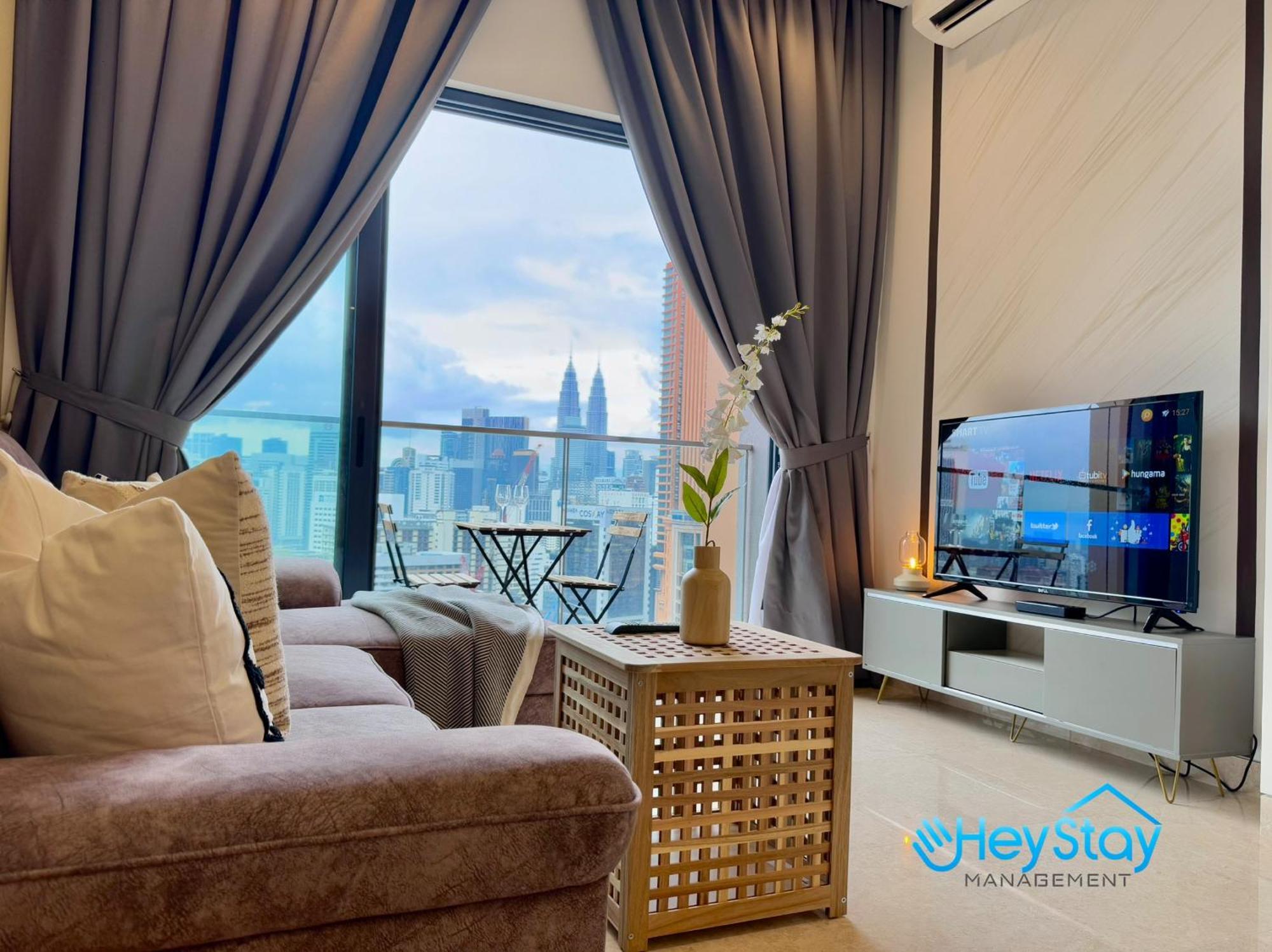 Pangsapuri Lucentia Bukitbintang Klccview Infinitypool Kuala Lumpur