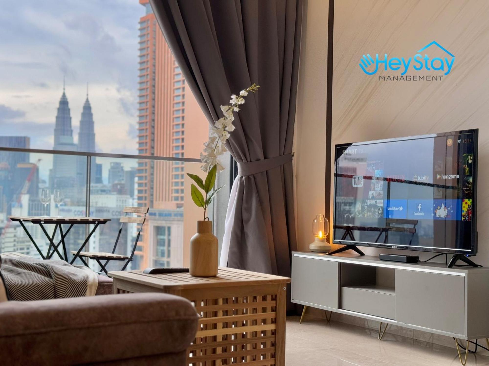 Lucentia Bukitbintang Klccview Infinitypool Kuala Lumpur